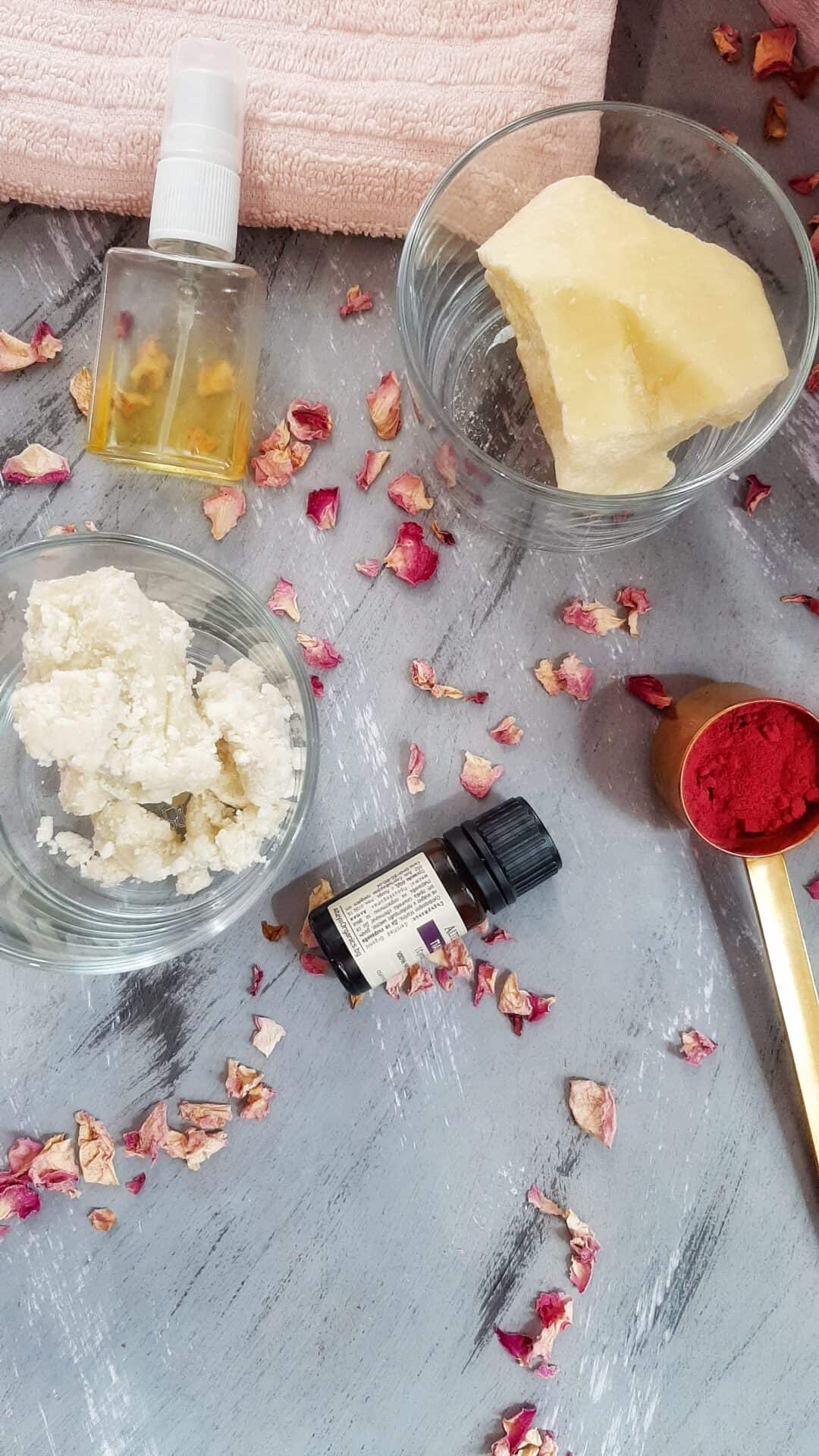 How to Make DIY Face Cream (Includes Ingredients & Recipe